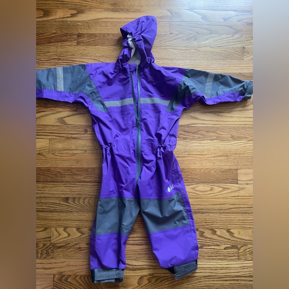 Oaki Suit